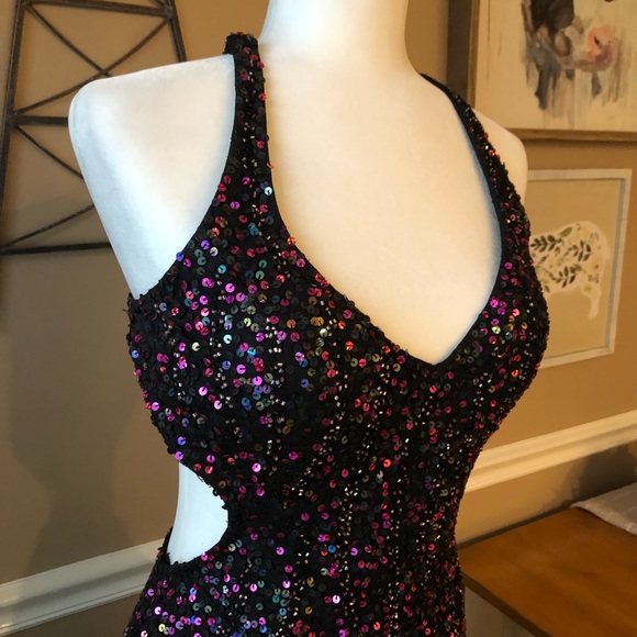 Vivace by Cassandra Stone Prom Gown - Picture 4 of 8